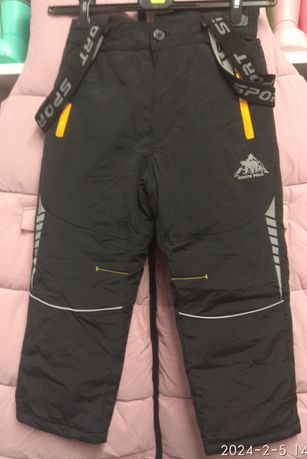 Nowe spodnie narciarskie 122/128,czarne