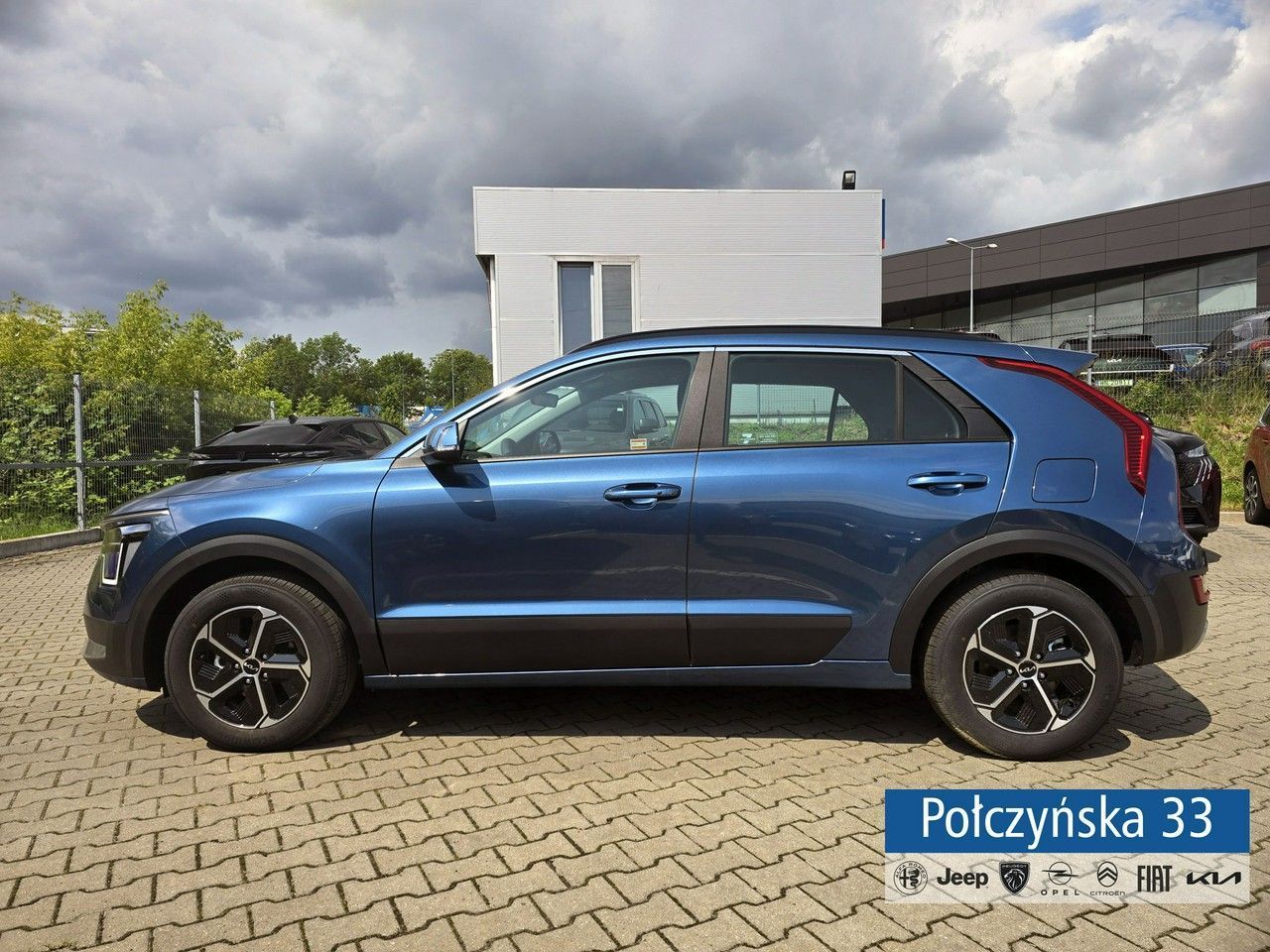 Kia Niro 1.6 GDI HEV 129 KM 6DCT | wersja M | Mineral Blue