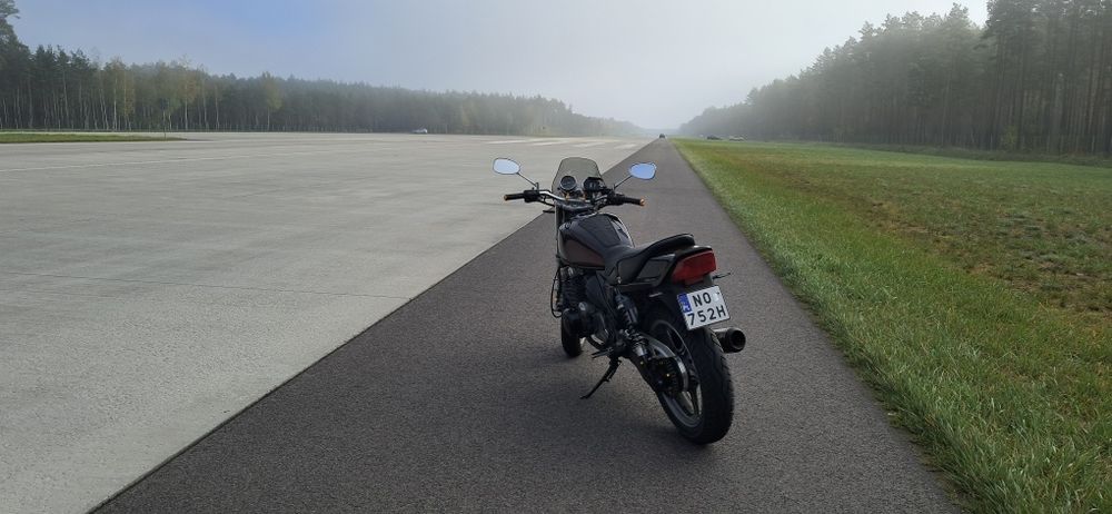 Kawasaki zephyr zr550, 1995rok