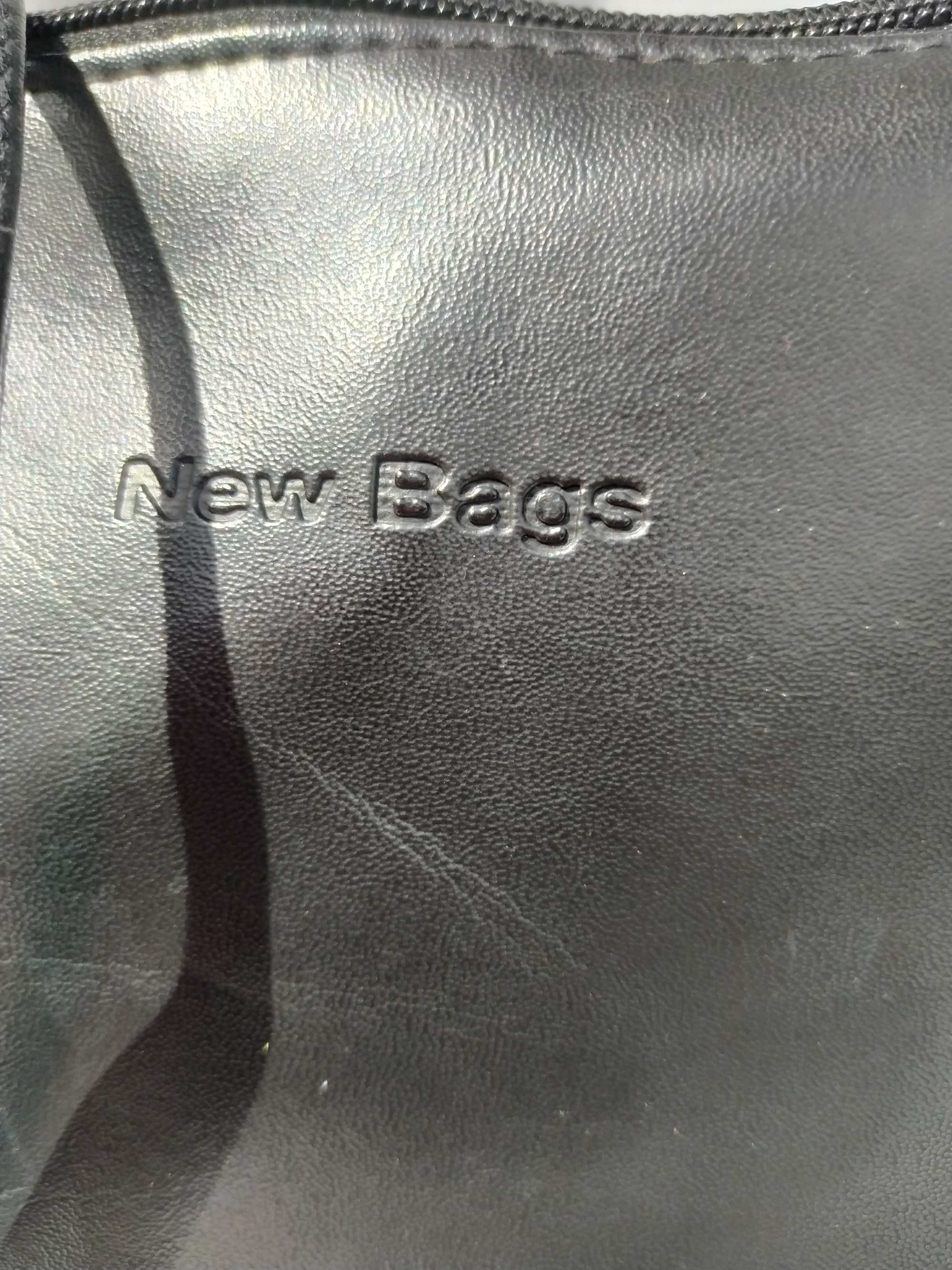 New bags czarna torebka