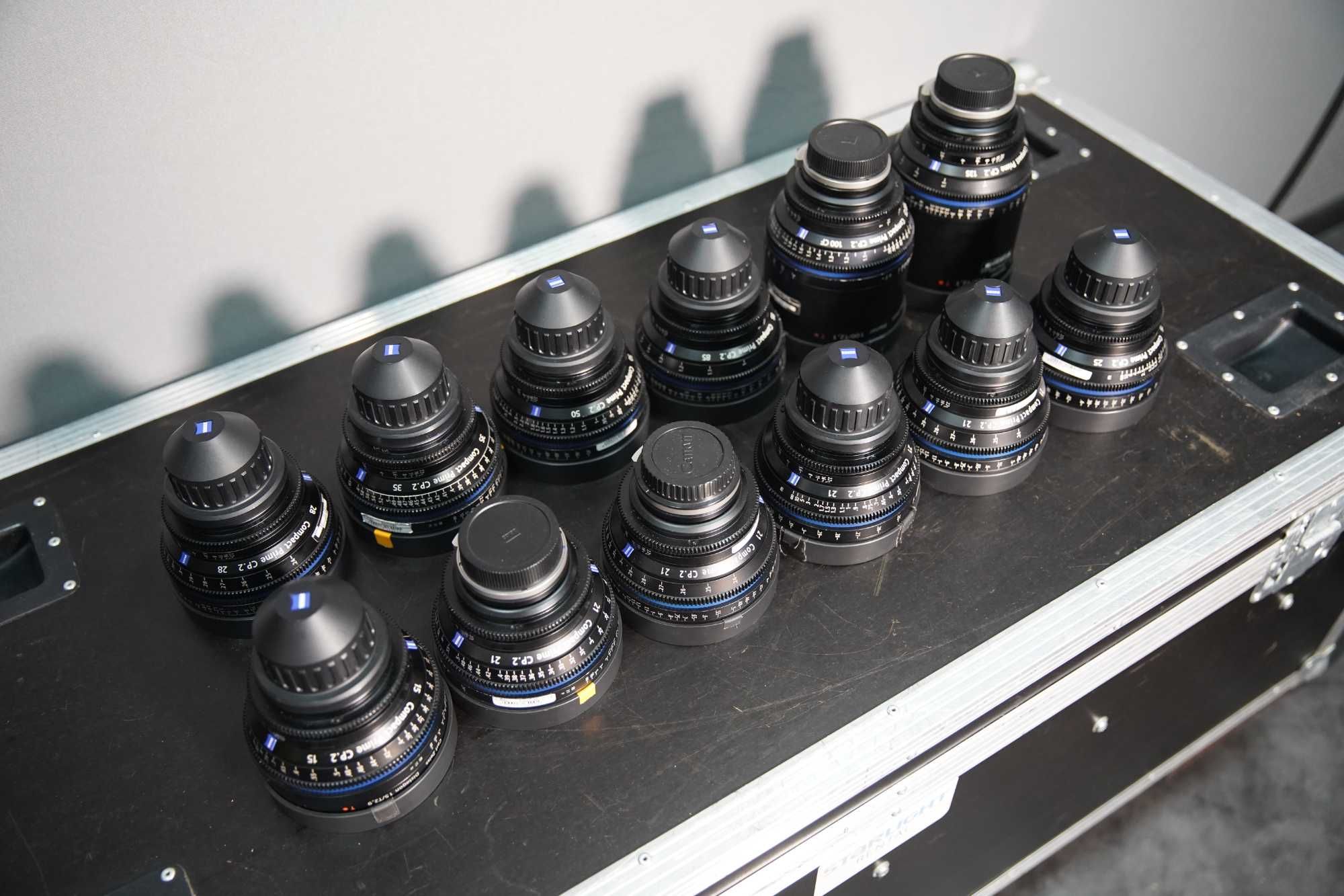 Кінооб'єктив Carl Zeiss Compact Prime CP.2 100mm T2.1 PL/EF-mount