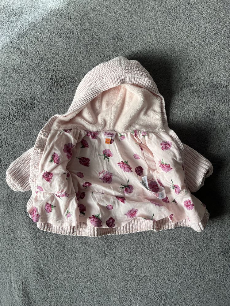 Pudrowo różowy sweter niemowlęcy Baker r.0-3 miesiące