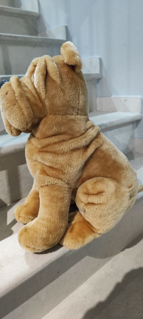 Peluche grande cão