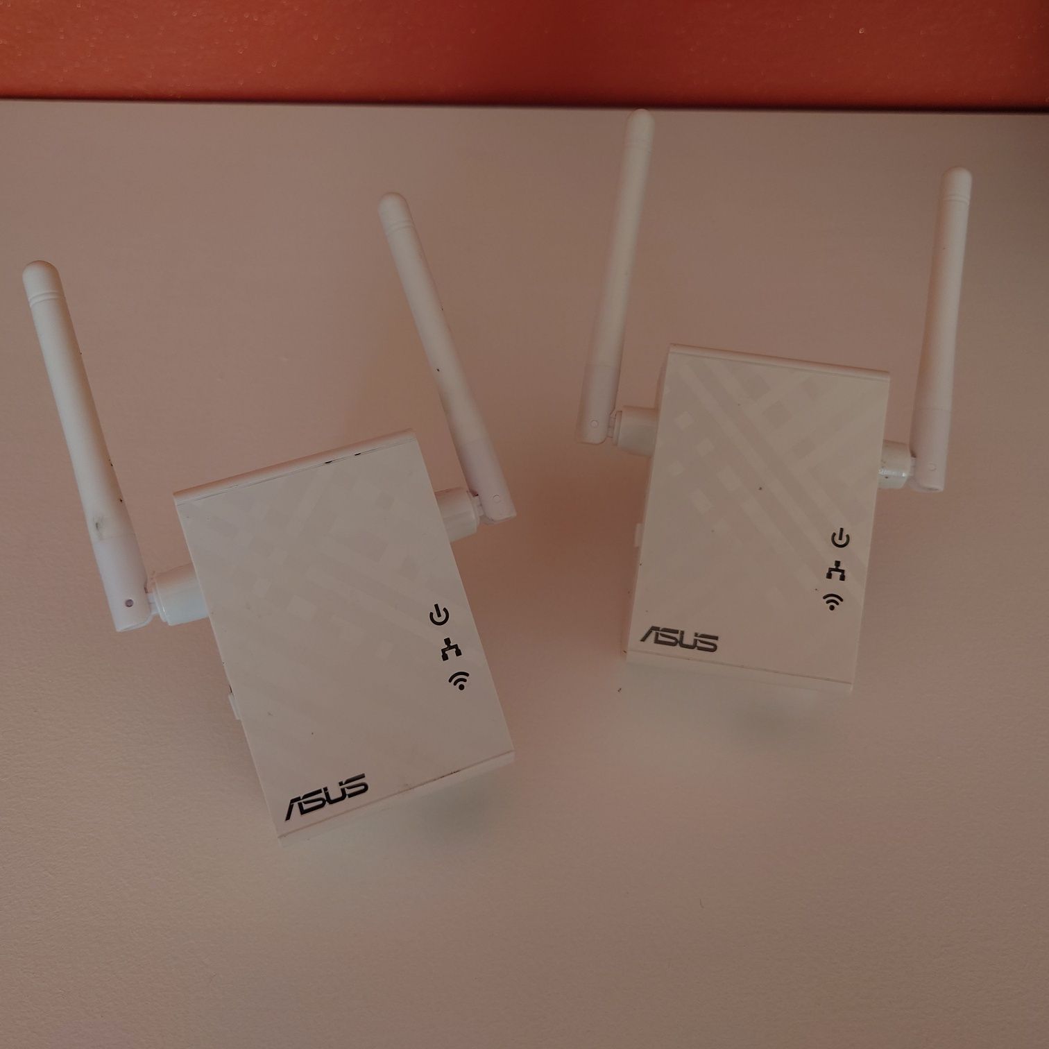 Reapeter ASUS RP-NP12 wzmacniacz wifi