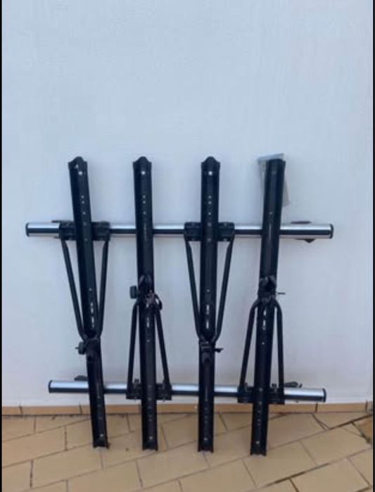 Grelha de tejadilho com 4 suportes para bicicletas – com chave