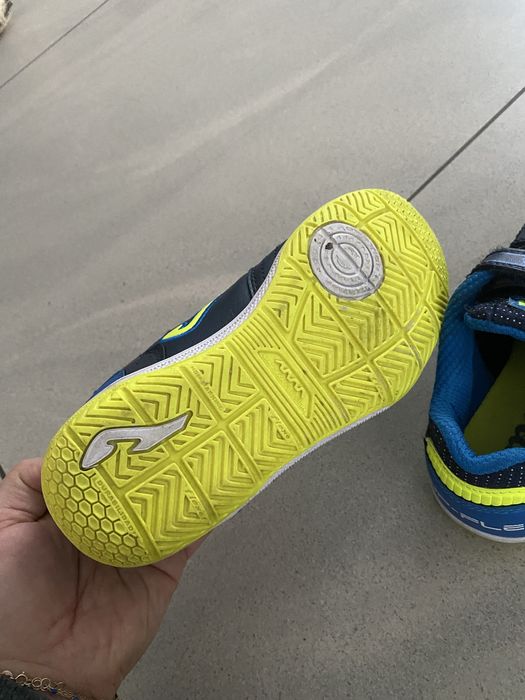 Joma buty piłkarskie halówki r.32 wkładka 20 cm