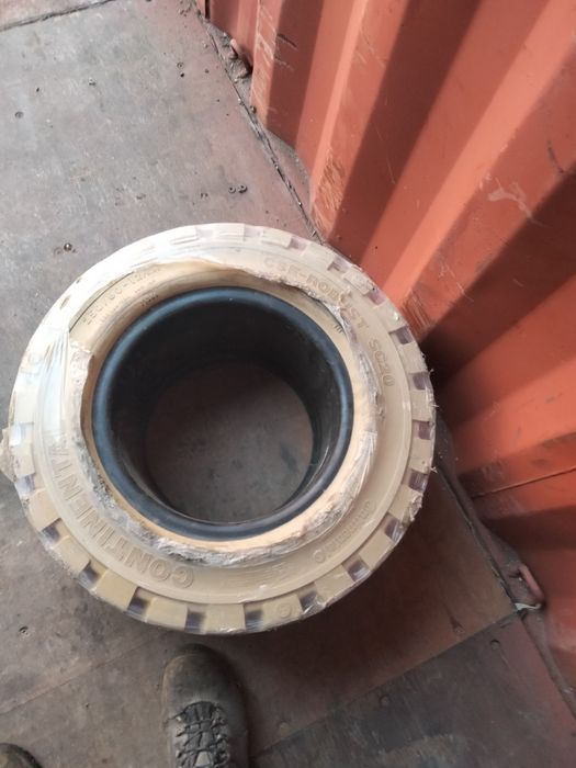 Pneus para empilhador