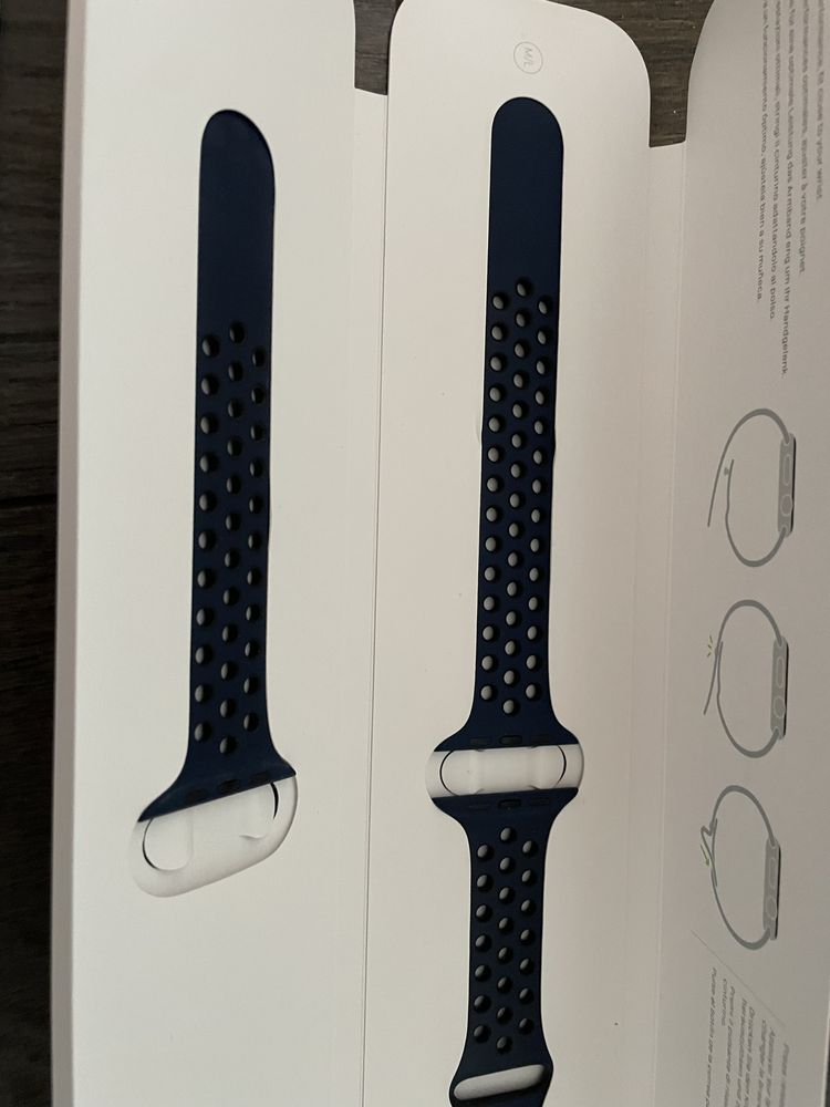 Оригінальний ремінець Apple Nike Sport Band