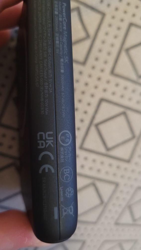 Powerbank Anker 5000 mah Magnetyczny bezprzewodowy MagSafe