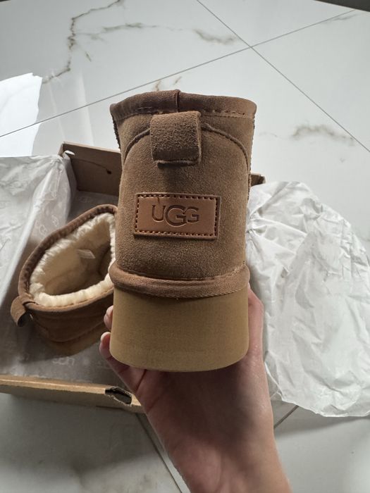 Ugg коричневі 38 розмір