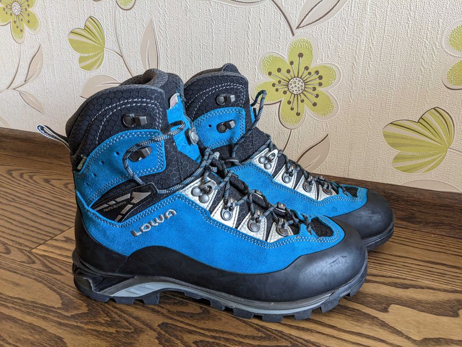 Жіночі альпіністські черевики Lowa Cevedale Pro Goretex