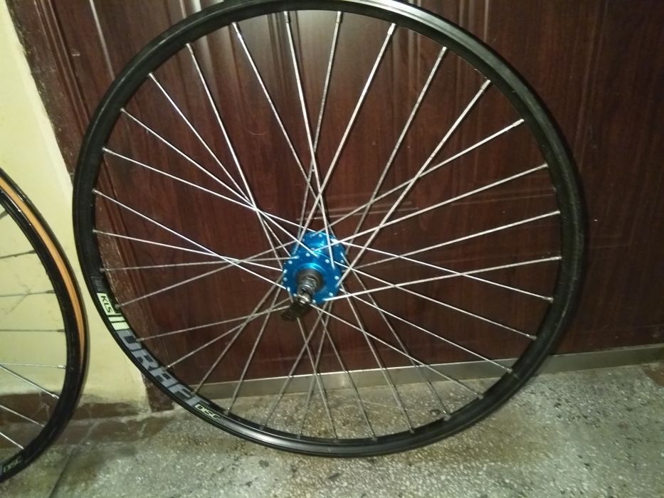 2 Koła 26" KLS na tarcze