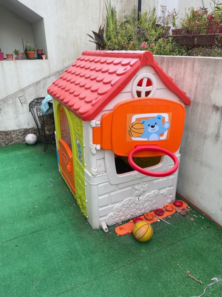 Casinha de brincar FEBER