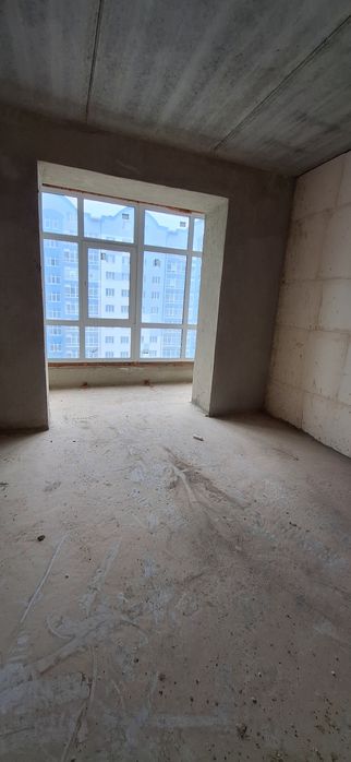 Продаж.Видова здана 3-кімнатна квартира в центрі міста