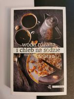 Woda różana i chleb na sodzie, Marsha Mehran