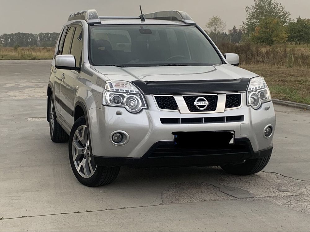 Продам надійний Nissan X-trail 2012