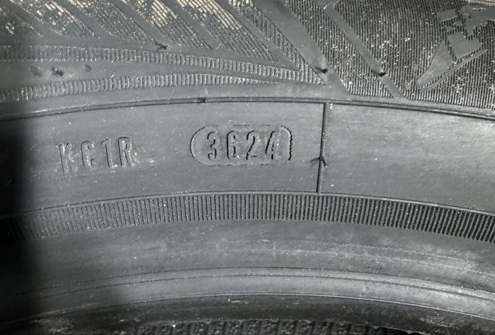 2x 205/55r19 GoodYear Vector 4Seasons Gen-3 97V XL 2024