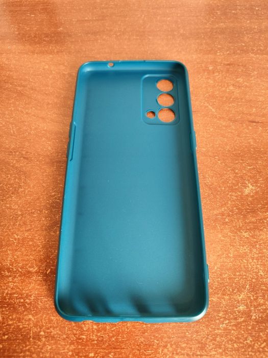 Продам чехол на телефон Realme GT Master Edition