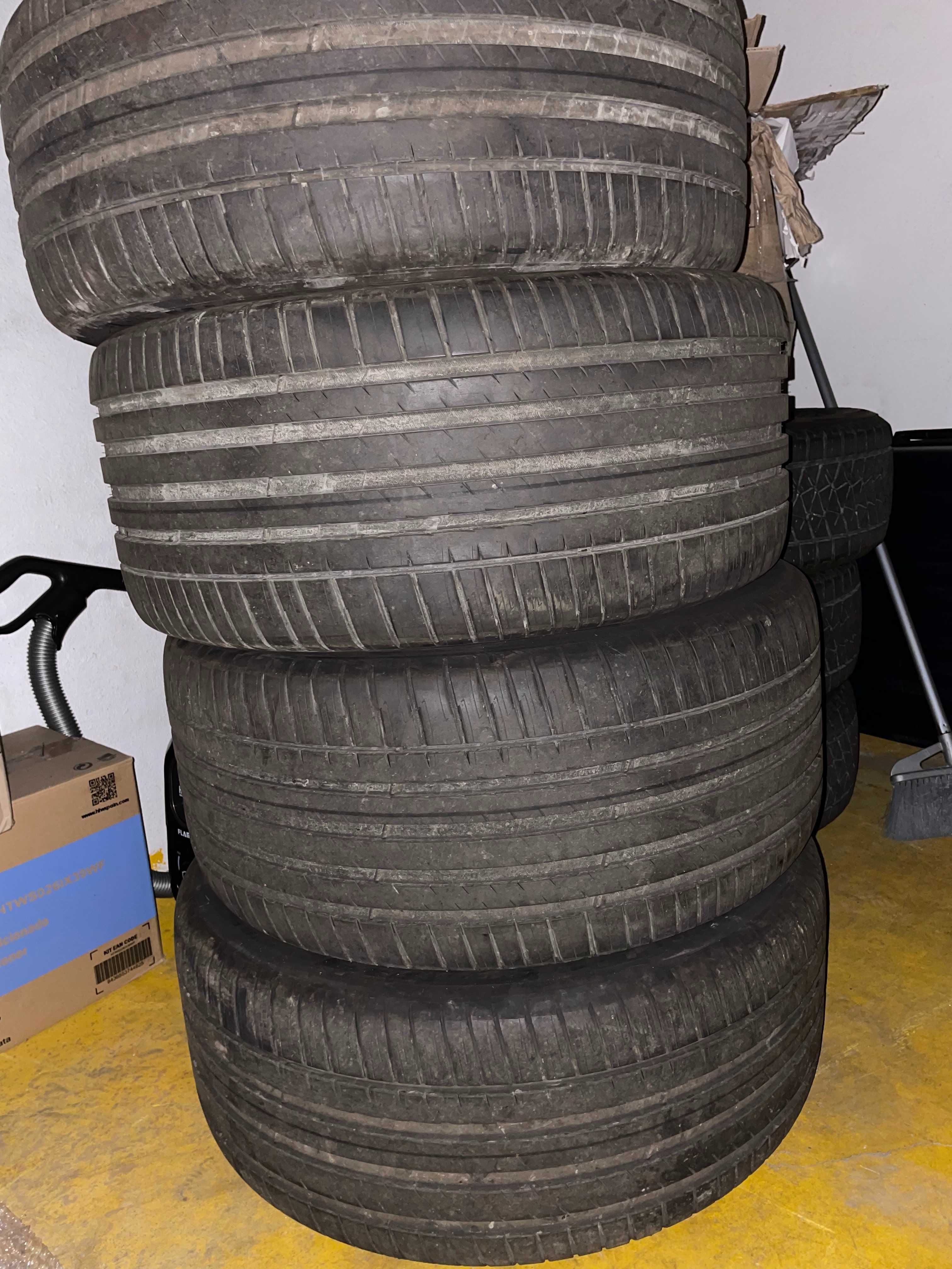 Pneu Auto Michelin Pilot Sport 4 SUV 275/45 R20 110 Y