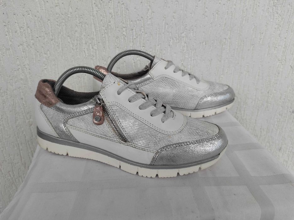 Кроссовки, спортивние туфли Relife by Pavers р.39