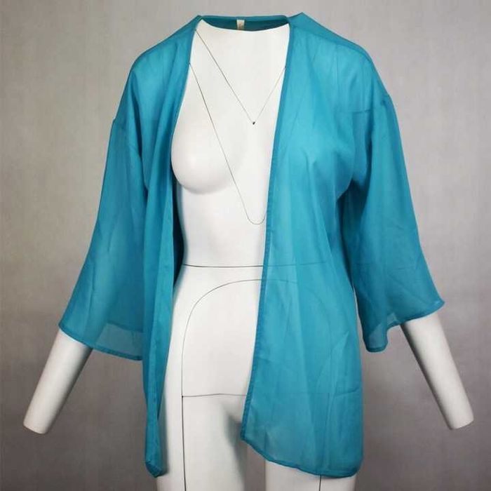 Narzutka Niebieska Rozmiar S *Bershka*