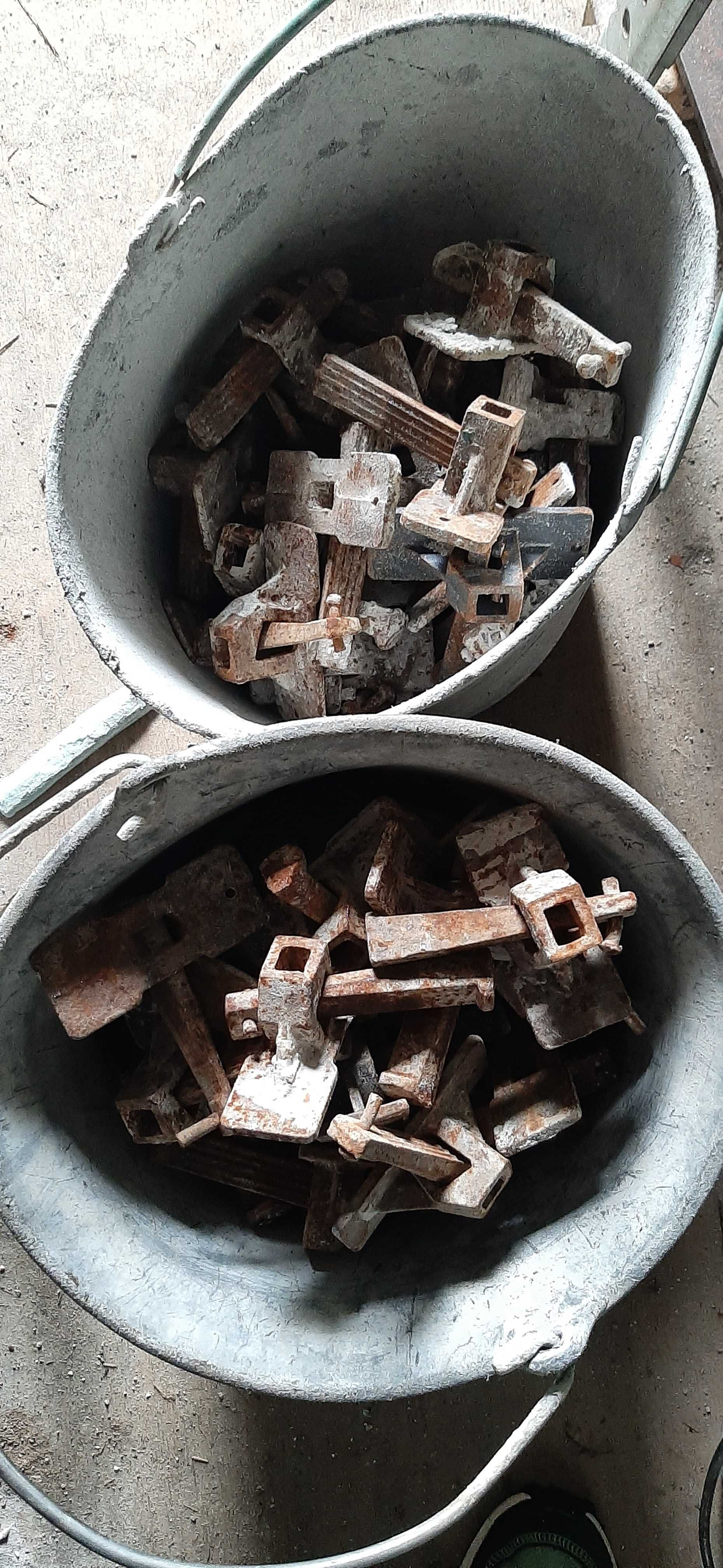 Castanhetas cunha rapida - Usadas