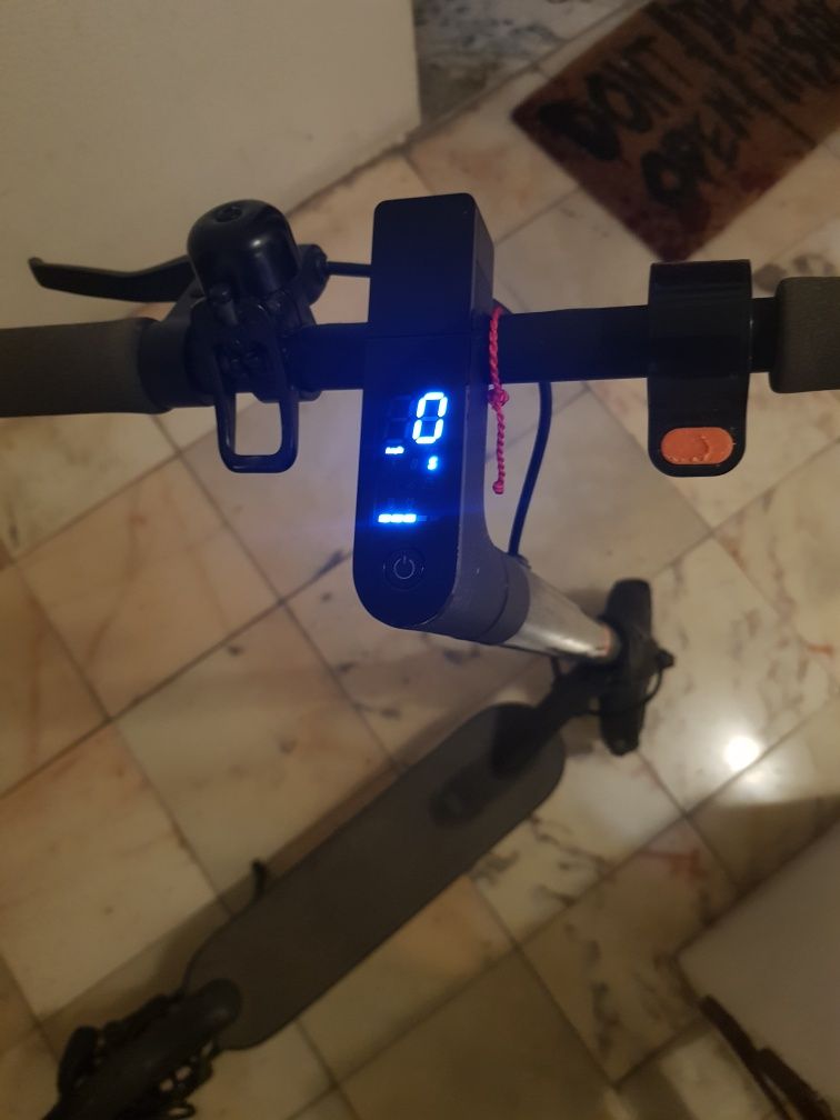 Mi electric scooter