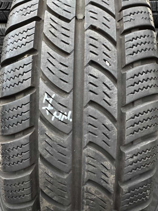Шини CONTINENTAL 205/75 R16C, VancoWinter 2, зимова резина, цешка