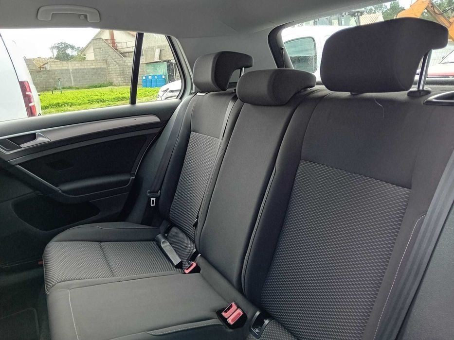 VW Golf VII 1.6 tdi - Nacional ( pequeno sinistro )