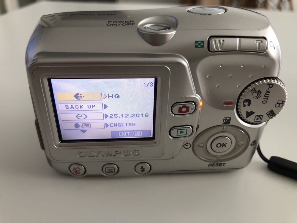 Olympus FE-115 5.0 MegaPixels