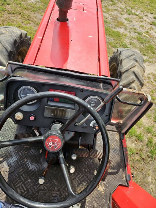 Massey  Ferguson 698 4x4 zwinny mocny i ekonomiczny