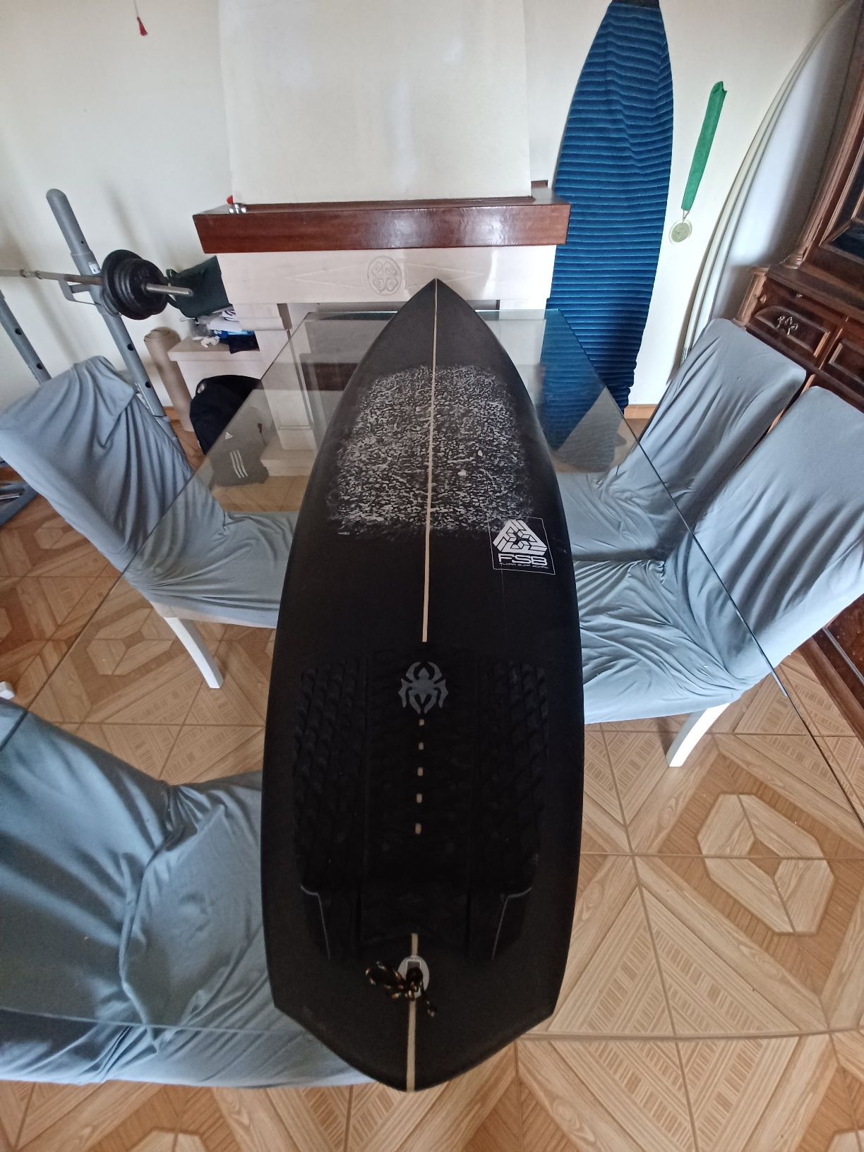 Prancha de Surf, praticamente nova..