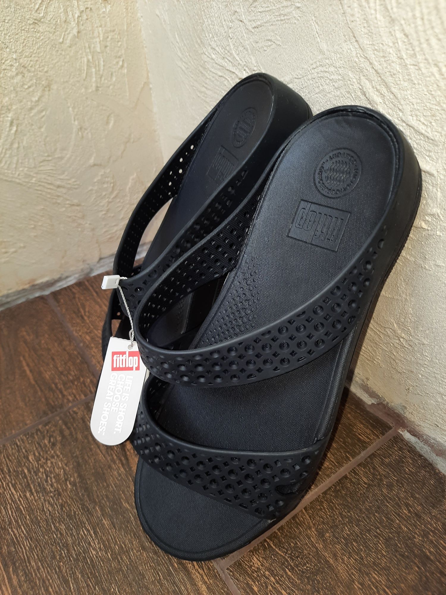 Сандали Fitflop. EUR-42