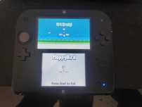 Nintendo 2DS + cartão SD 32GB (desbloqueada)