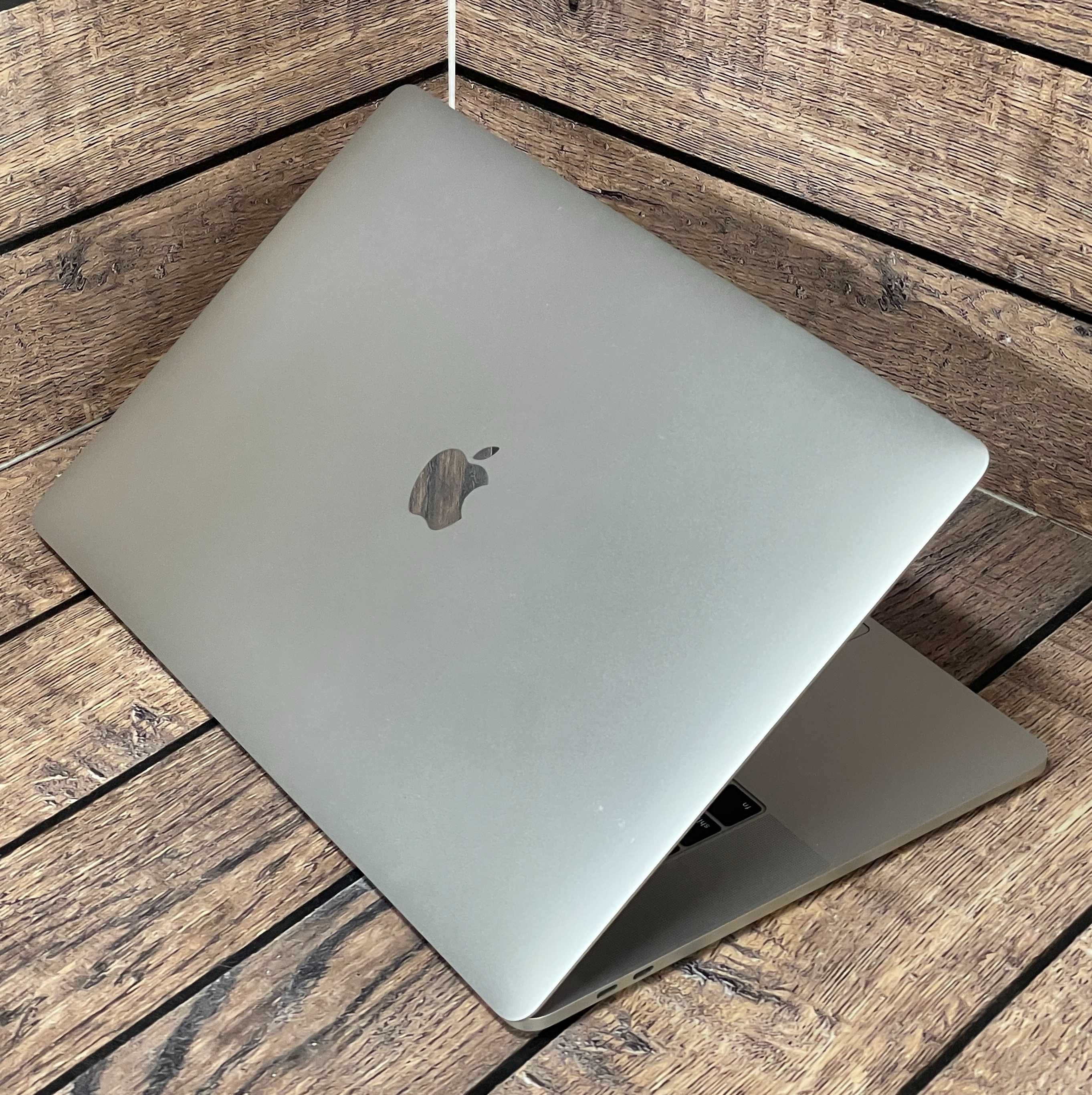 MacBook Pro A1990 (15, 2019) i7/Radeon Pro 555X/256Gb/Магазин/Гарантия