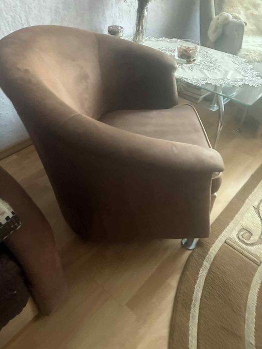 Brazowe fotele komplet 2 sztuk