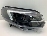 Opel Vivaro Iii c Lampa Przednia Prawa Xenon 19-