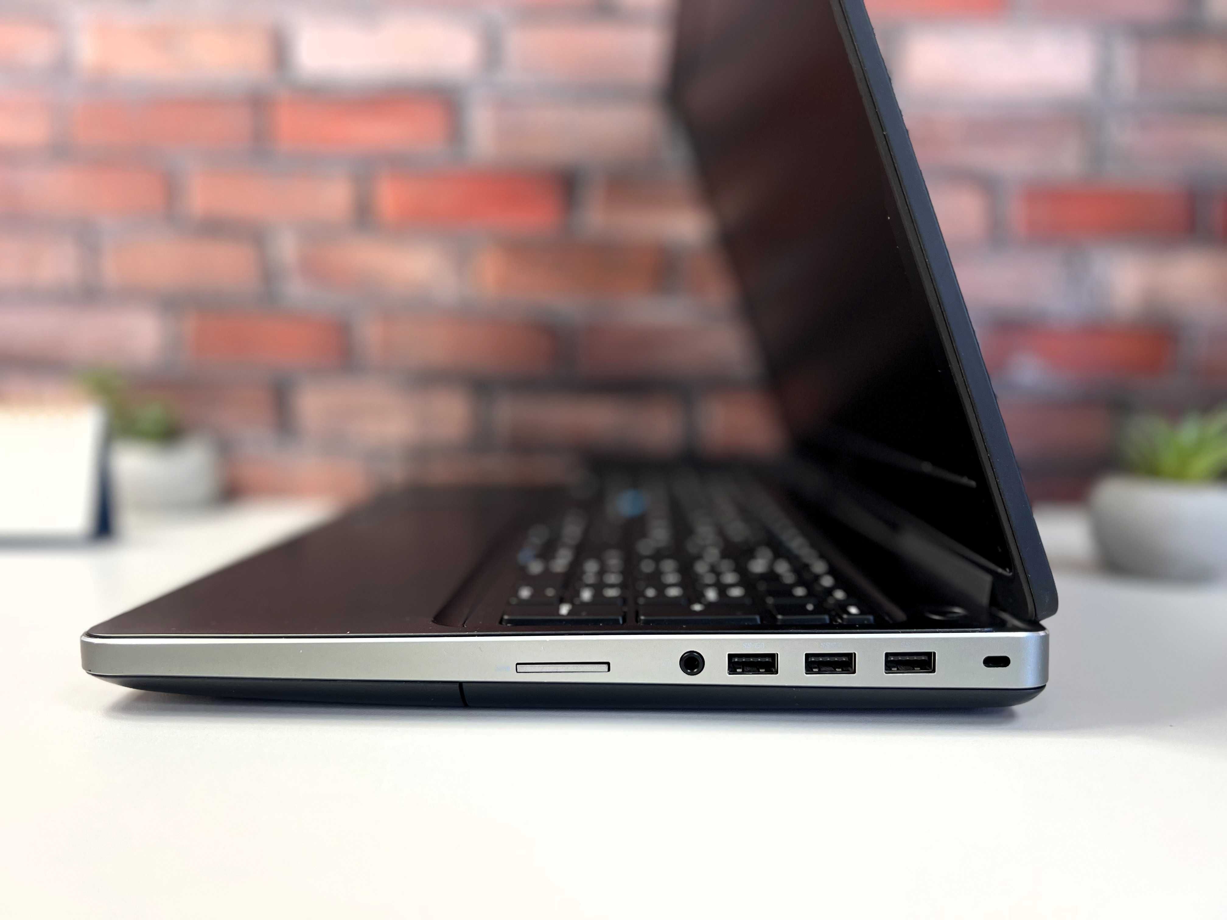 NVIDIA M1200 4GB·Dell Precision 7520·i7-7820HQ·16GB+SSD 512·15.6"IPS