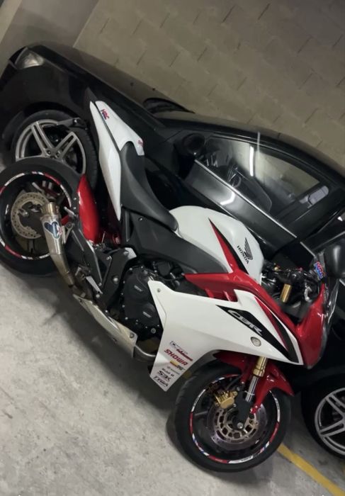 Cbr600f honda 2010