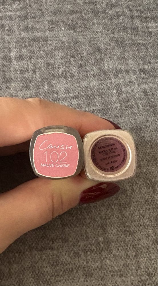 Pomadki do ust Loreal Rimmel Wibo Lovely Revolution Pro