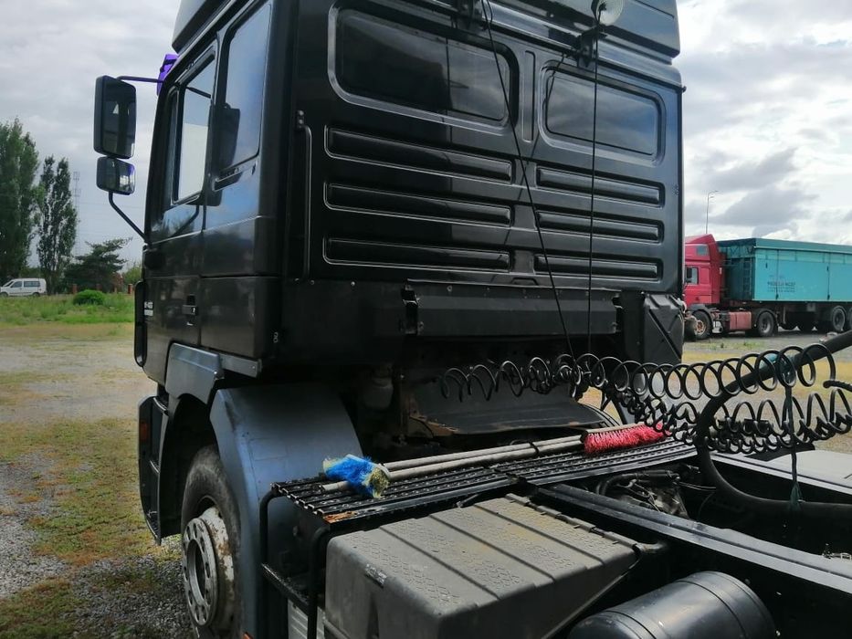 Продам Тягач МАН