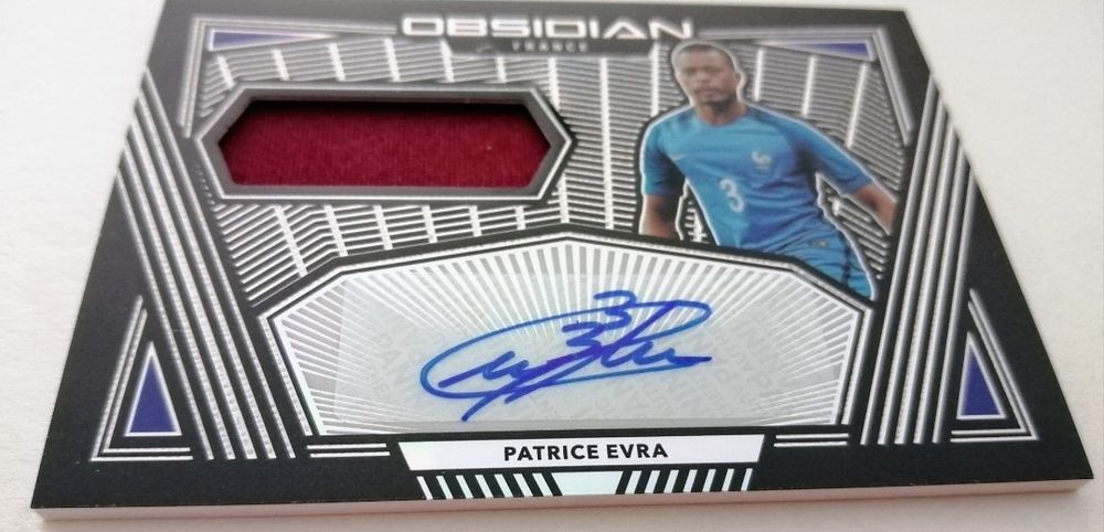 Paralelos autografados Panini Obsian