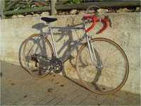 Bicicleta de estrada clássica 56