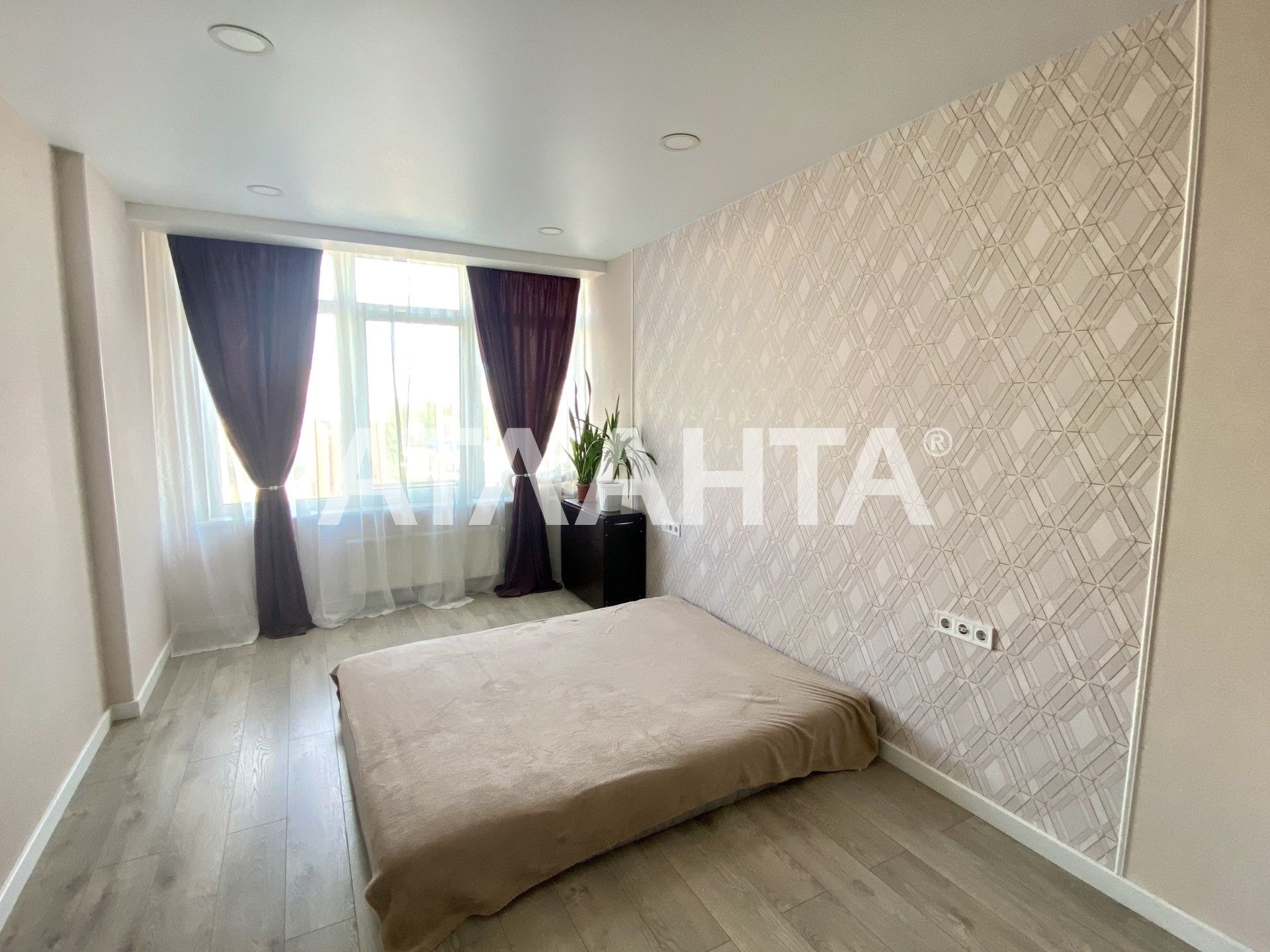 3х комн.с ремонтом застройщика KADORR, 34 Жемчужина

В новом ЖК от над