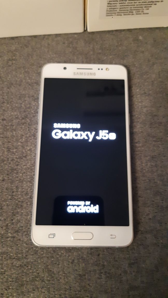 Samsung galaxy J5