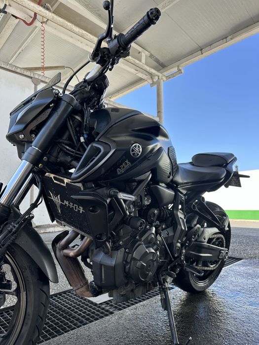 Yamaha MT-07 Black (35kw livrete) 2021