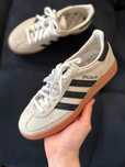 Aluminum Black\Piłka ręczna*adidas nowy UnisexTrampki.39
