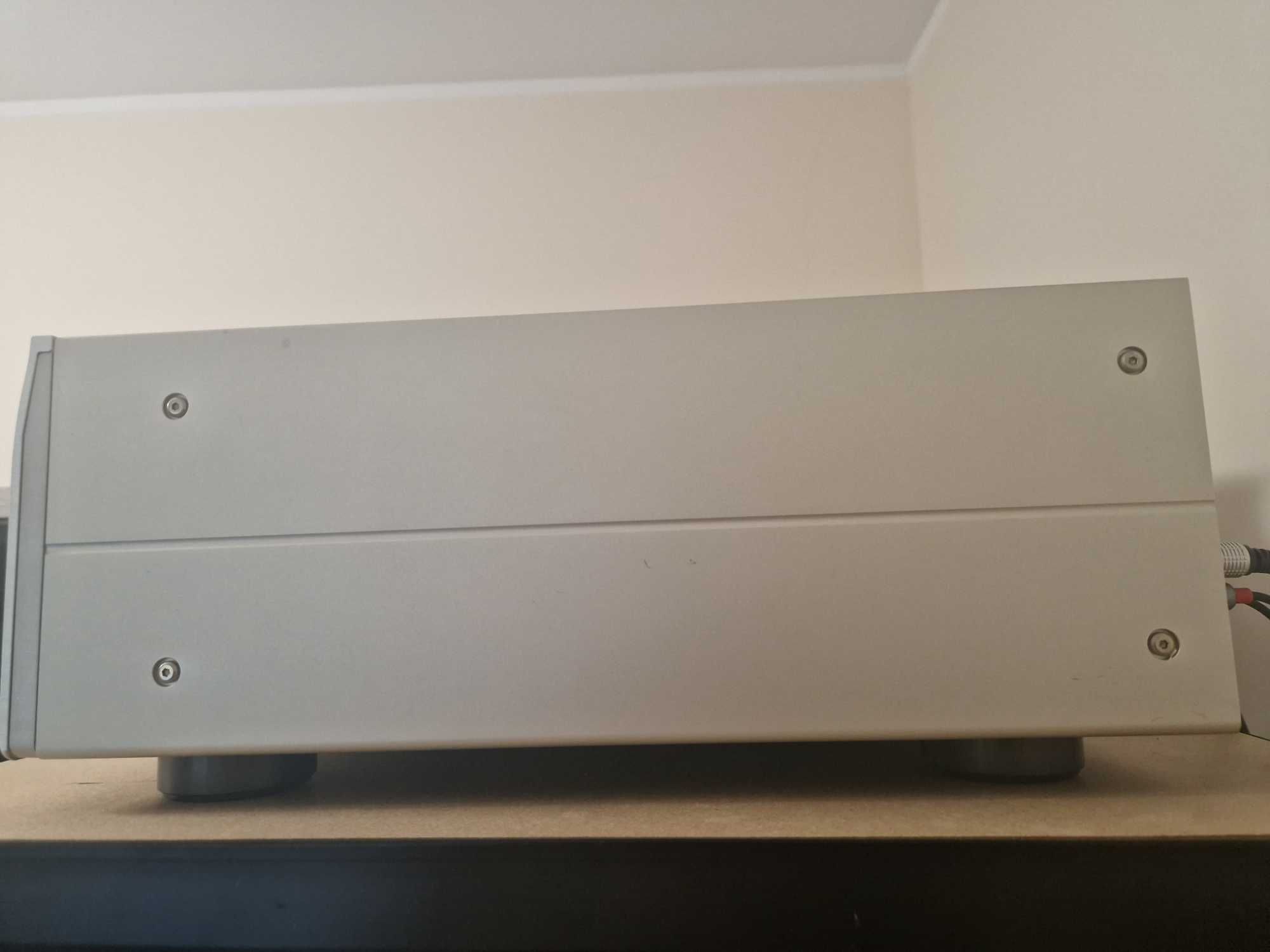 Denon pma 2000 AE Stan sklepowy z kartonem i pilotem.