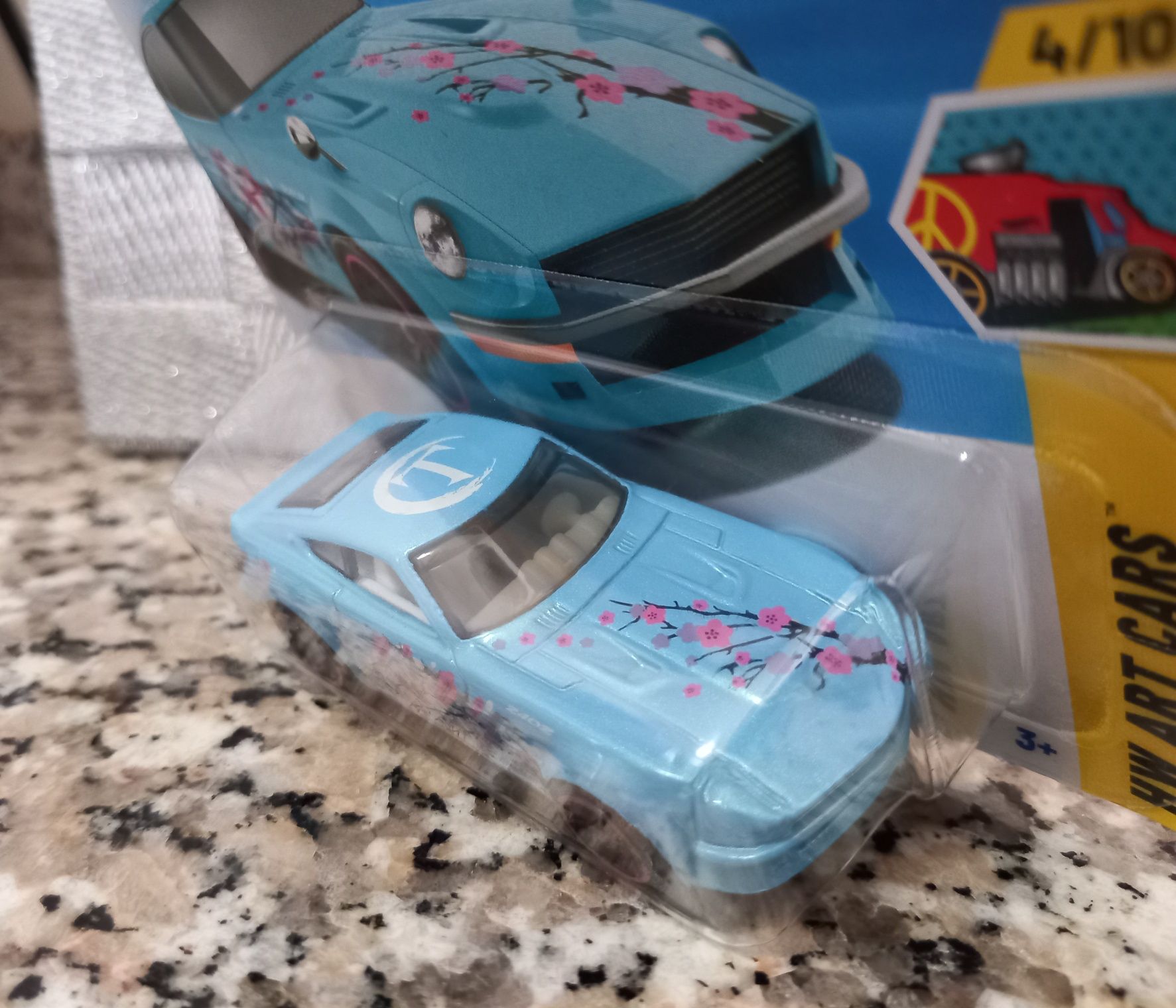 Datsun 240Z da Hot Wheels