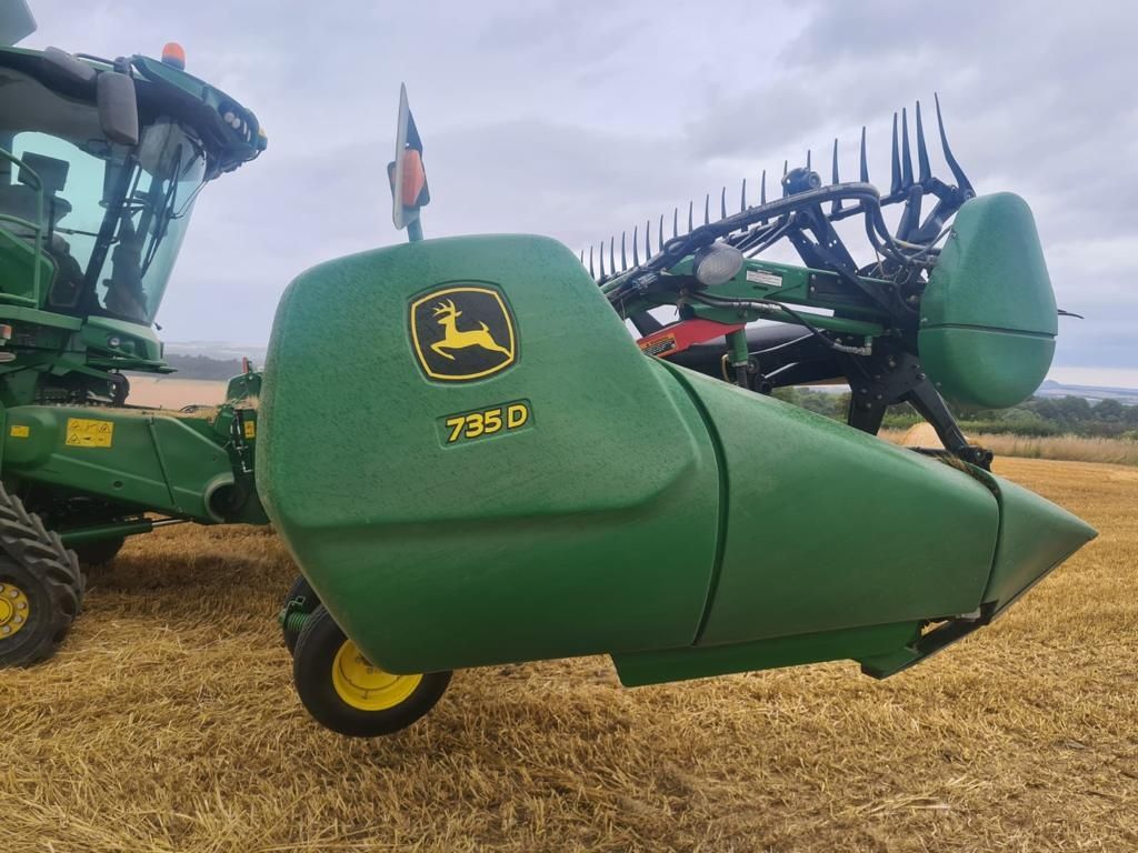 Комбайн John Deere 785i